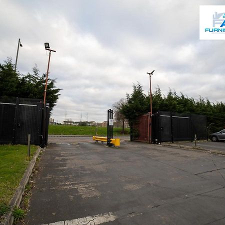 Contractor Stays By Furnished Accommodation Liverpool - Free Parking Exterior photo
